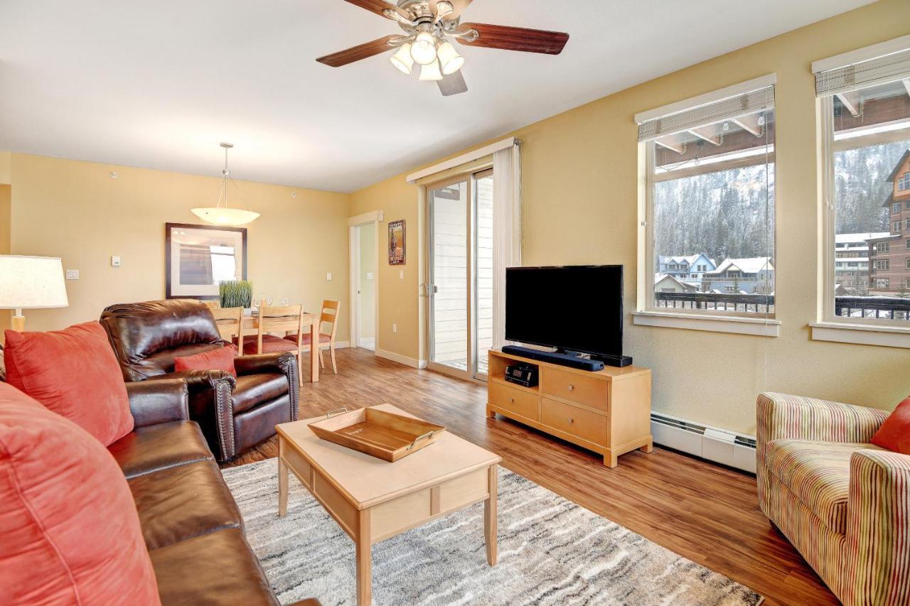 Ski In-Out Luxury Condo: Mountain Views & Hot Tub Retreat Winter Park Exterior photo